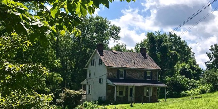 1280x1024 00-23 SAINT MATTHEWS ROAD Chester Springs PA - The Lei Barry Team