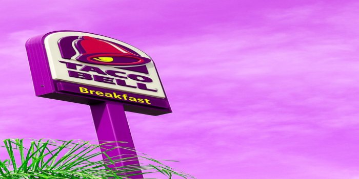 2560x1600 Taco Wallpapers - Taco Bell Sign Background (#464834) - HD Wallpaper