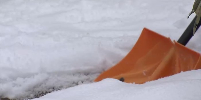 1920x1080 Snowblowers and Shovels After the Snowstorm in Chester County
