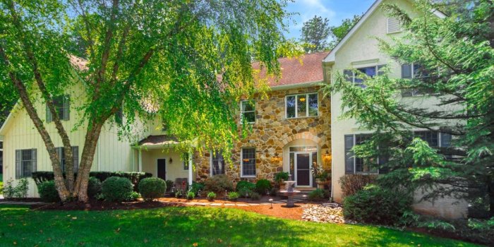 1280x1024 882 W MINER ST, WEST CHESTER, PA, 19382 | WEST CHESTER Real Estate