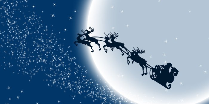 2880x1800 Wooden Sleigh Wallpapers