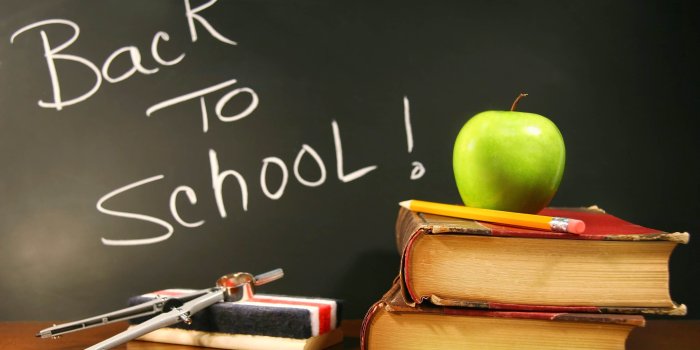 3504x2336 School Board Textbooks Chalk Compasses Pencil - Free Stock Photos