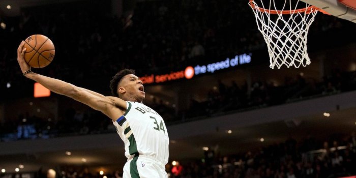 1920x1080 Milwaukee's 'Greek Freak' stands in the way of the Raptors first-ever NBA  finals