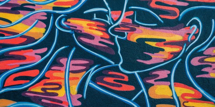 1366x768 Download 1366x768 wallpaper art, graffiti, kiss, tablet, laptop