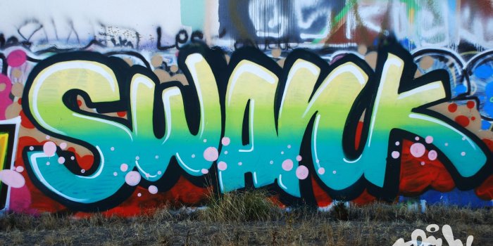 1912x1280 Graffiti Wallpaper by Hassie Keyes -WO for PC & Mac, Tablet, Laptop