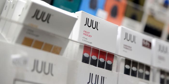4000x2667 Altria investments in Juul, Cronos may give what cigarettes can't