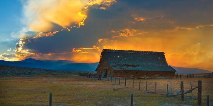 2560x1440 Country Barn ❤ 4K HD Desktop Wallpaper for 4K Ultra HD TV • Dual
