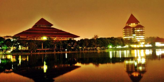 1936x1296 Wallpaper]: Universitas Indonesia (UI) Night Mode | Never Ending