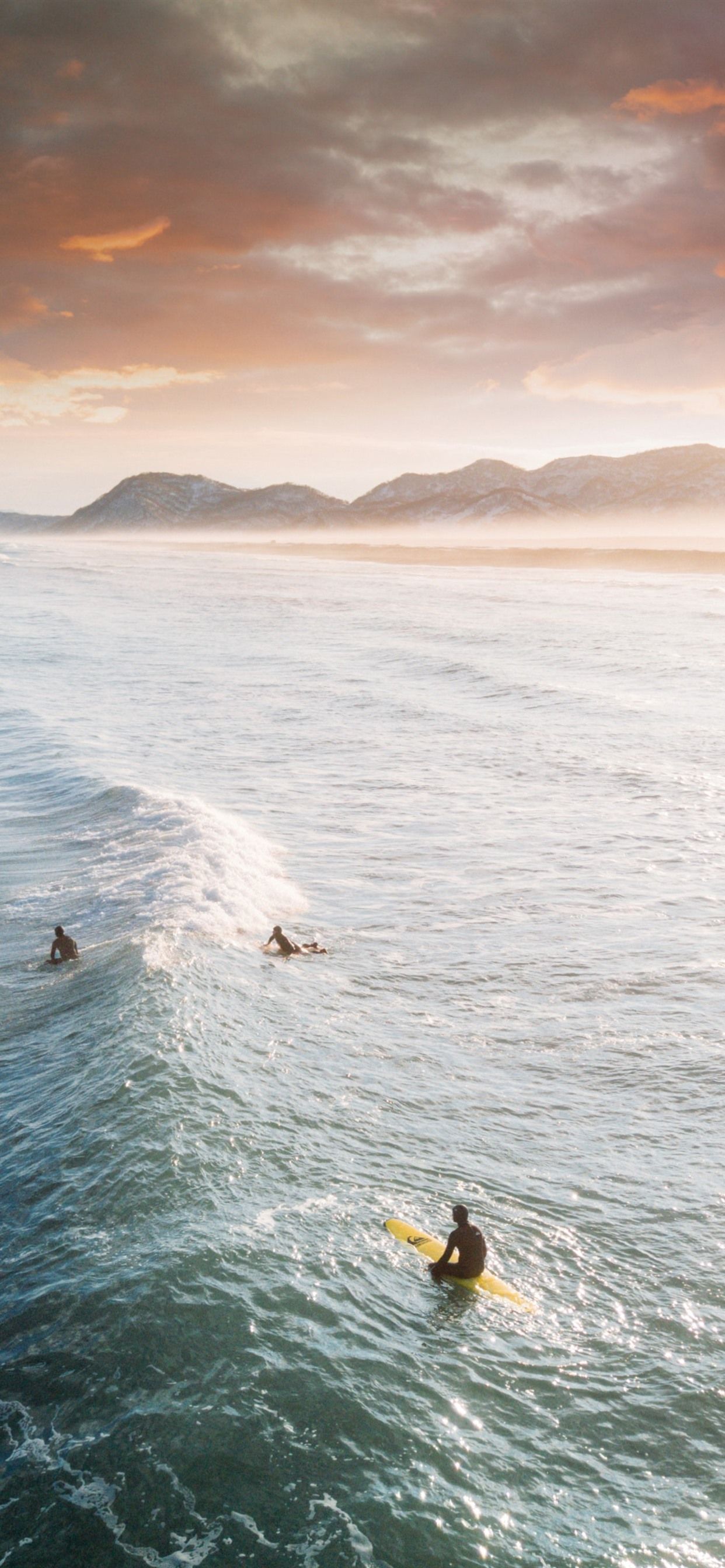 1242x2688 Wallpaper Sea, waves, surfing, clouds, sunrise, dawn 3840x2160 UHD