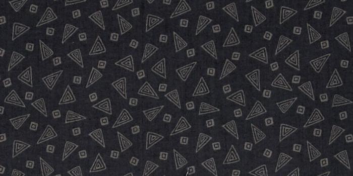 922x922 Bread & Butter Fiesta Triangles Charcoal