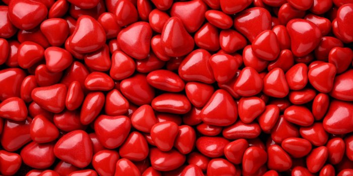1920x1080 Red Heart Candies HD Wallpaper - Wallpaper Stream