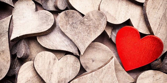 2560x1600 63+ Red Heart Wallpapers on WallpaperPlay