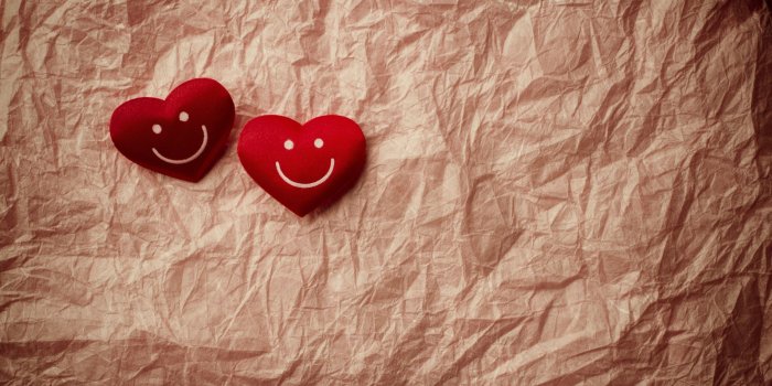 2880x1800 Red heart background wallpapers Gallery