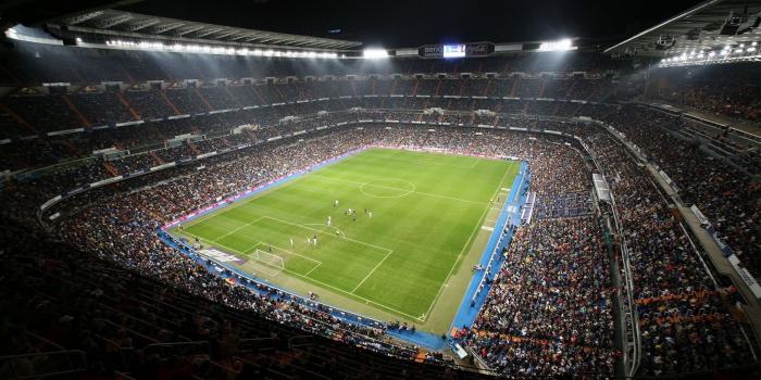 2560x1440 santiago-bernabeu | Estadio | Stadium wallpaper, Field wallpaper