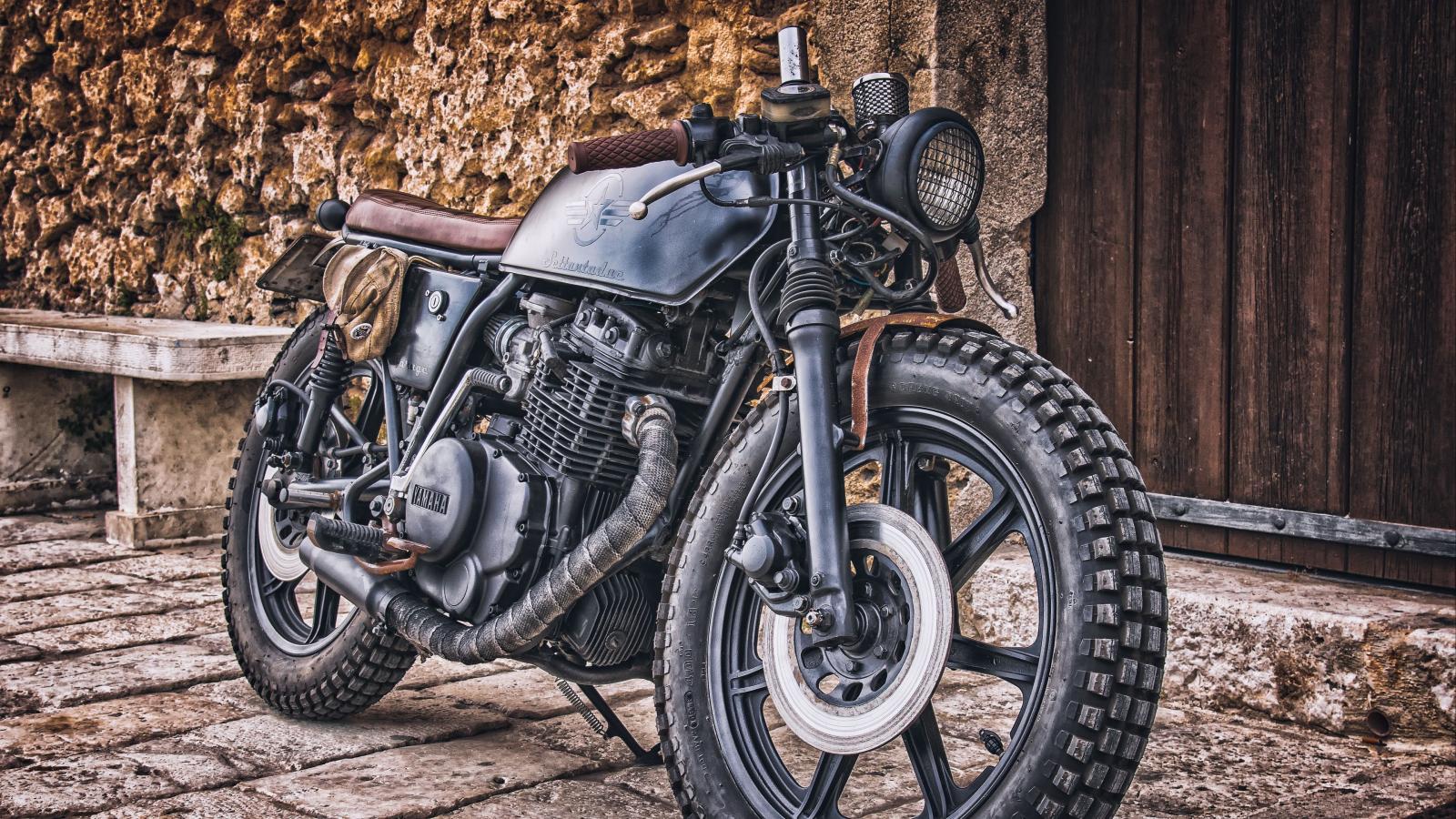 3840x2160 Download wallpaper 3840x2160 yamaha, motorcycle, cruiser, hdr 4k uhd