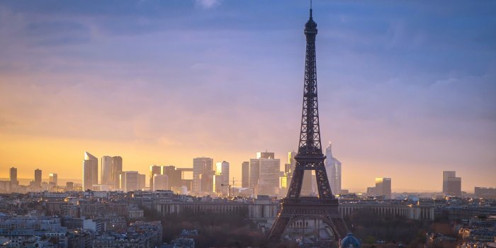 2560x1600 Paris morning sun wallpaper | 2560x1600 | #21799