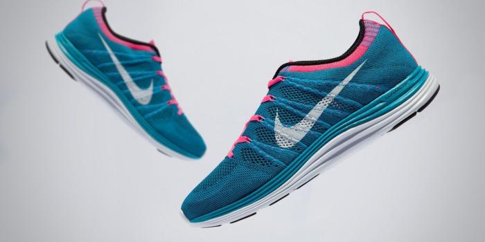 1920x1152 Sports Shoes Wallpapers