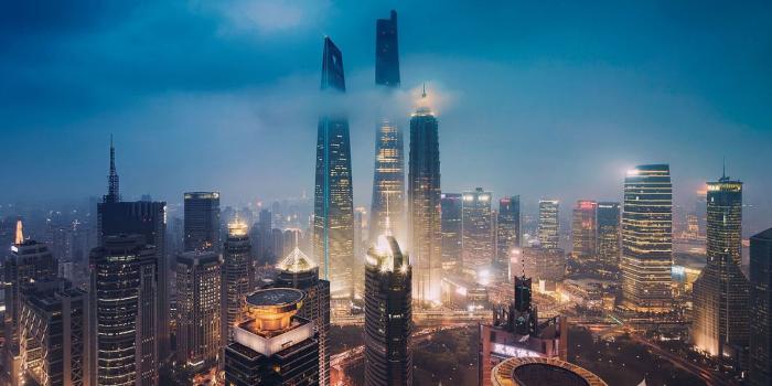 1332x850 Wallpaper clouds, night, horizon, traffic, China, Shanghai, cars