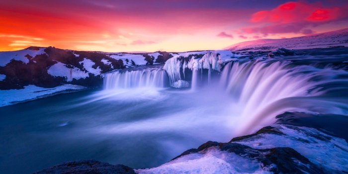 1920x1282 Frozen Waterfall in Iceland HD Wallpaper | Background Image
