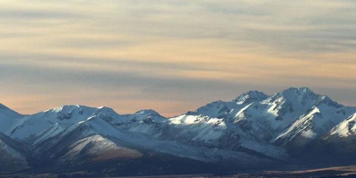 736x1308 31 Wallpapers To Perfectly Match Your New Black iPhone 7