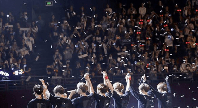 640x1280 BTS Concert Wallpapers