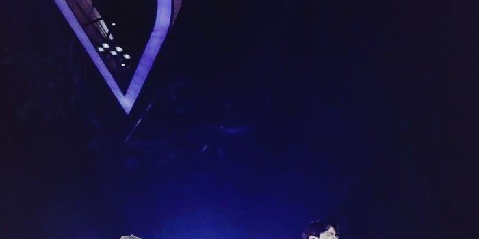 753x1333 BTS Concert Wallpapers