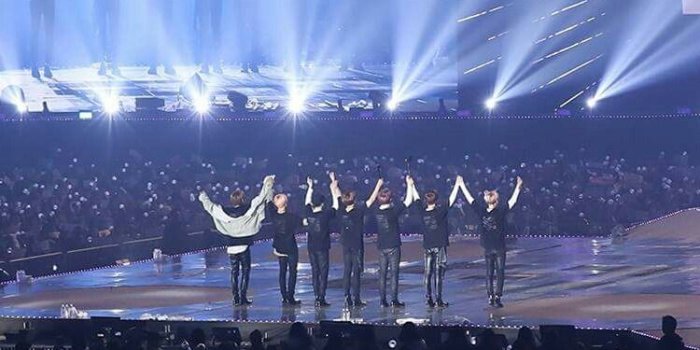 750x1333 BTS WALLPAPER | BTS (방탄소년단) | Bts concert, Bts, Bts wallpaper