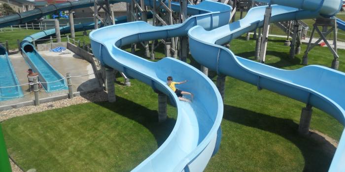 1600x1200 Weaver Family: Island Oasis, Grand Island, NE