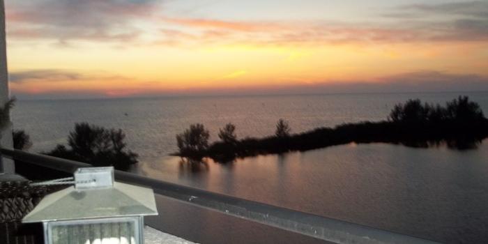 1024x768 Relax and Recharge on Beautiful Private Island Oasis. Amazing Sunsets ! -  Hudson