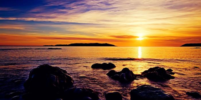 2560x1600 sunrise over bay | Morning on Fire in 2019 | Sunrise wallpaper