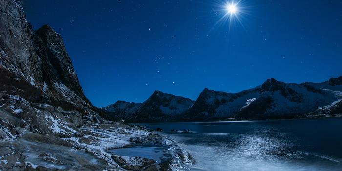 3840x2400 Winter moon | rec format | 1186.1 Kb, v.4.8