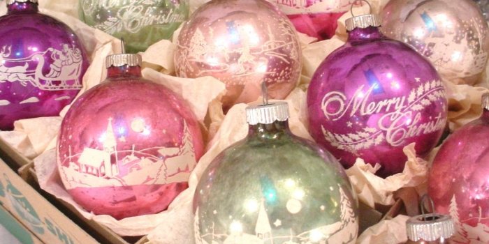 1024x768 85+ Vintage Christmas Ornaments Wallpaper - Gorgeous Vintage