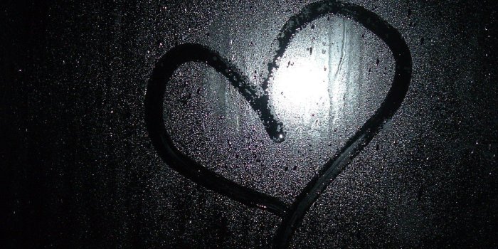 1600x1200 Dark Love Wallpapers