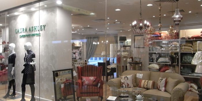 2048x1536 Laura Ashley plc - Wikipedia