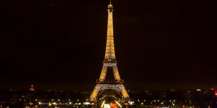 5184x3456 Beautiful Eiffel Tower at Night Wallpaper | HD Wallpapers