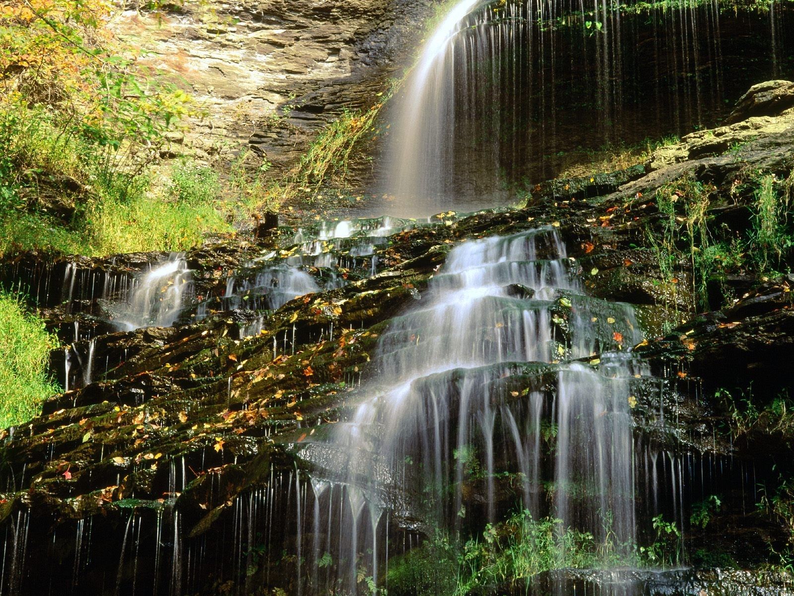 1600x1200 Waterfall: Cathedral Falls West Virginia Natural Mountains Summer
