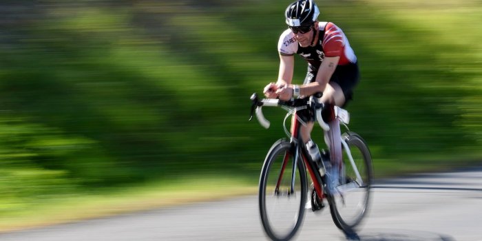 2000x1335 63+ Road Bike Wallpapers on WallpaperPlay