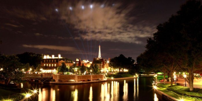 1024x768 France Pavilion of Epcot, Disney World, Orlando – Lake Buena Vista