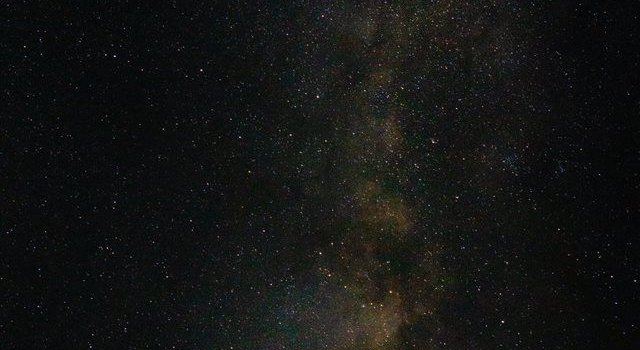 640x1385 Galaxy Over Mount Princeton iPhone X Wallpapers Free Download