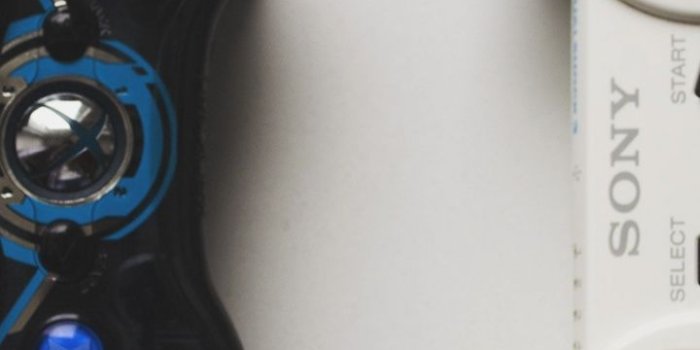 720x1280 720x1280 Xbox vs Playstation Galaxy s3 wallpaper