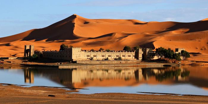 3000x1674 reflection, sand dunes, Morocco, oasis, fortress :: Wallpapers