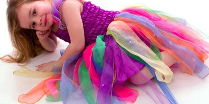 1024x768 Desktop Wallpapers » Babies Backgrounds » Sweet Angel in Colourful