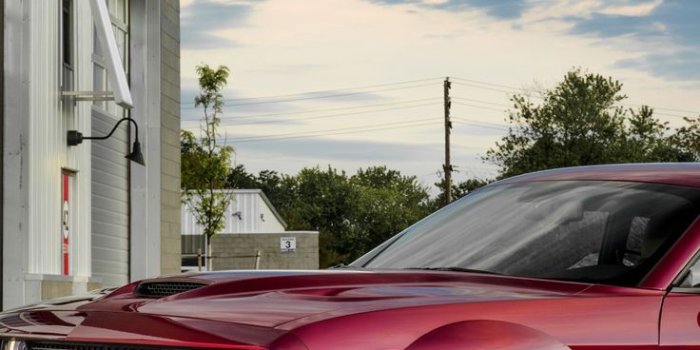 736x1472 breathtaking wallpaper Dodge Challenger Demon SRT, blood-red, muscle