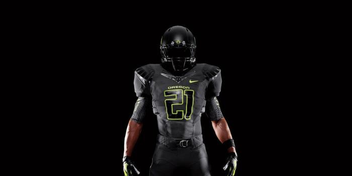 3840x1200 American Football Player Wallpapers High Quality Resolution | Sports