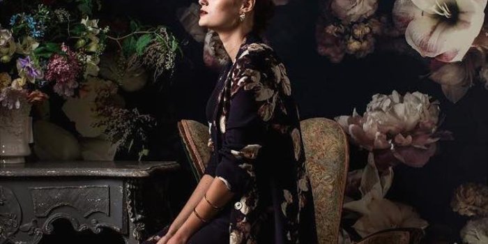 750x1133 Dark Floral Wallpaper by Ashley Woodson Bailey