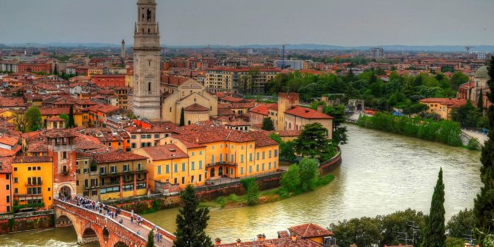 1920x1080 Beautiful Verona Italy 2560x1600 : Wallpapers13.com