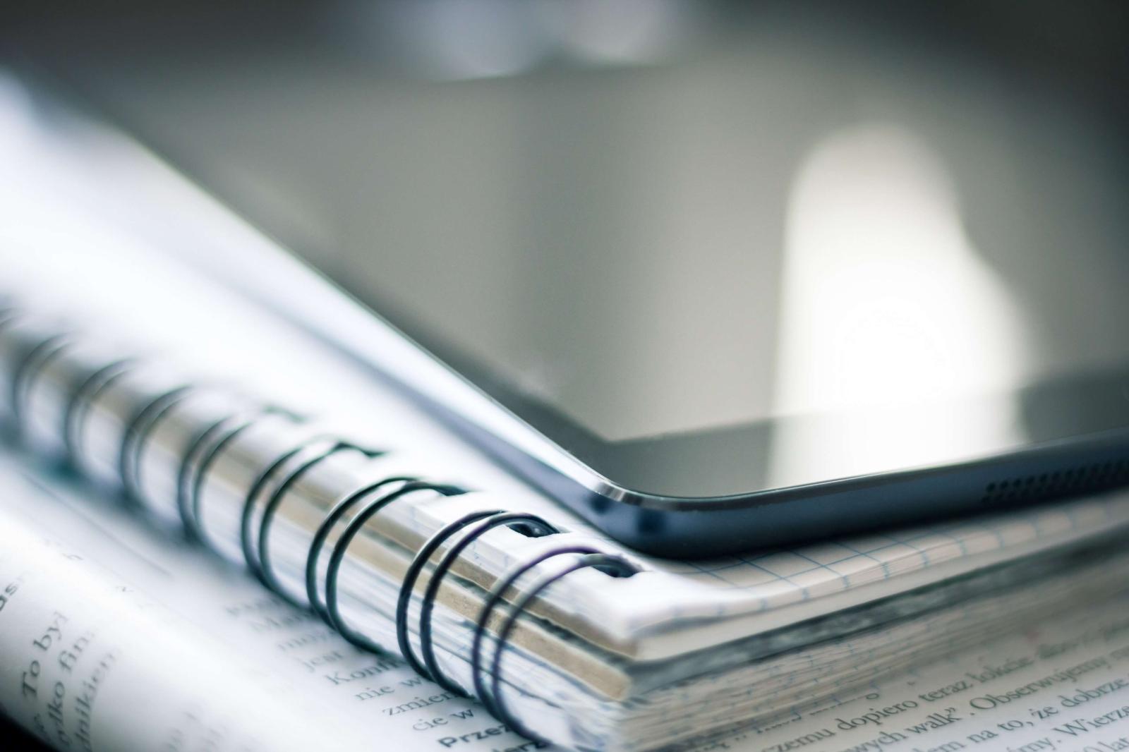 3840x2560 3037998 black and white, blur, book, business, close up, college