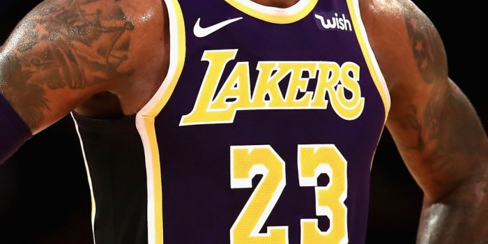 1080x1920 Sports/LeBron James (1080x1920) Wallpaper ID: 777075