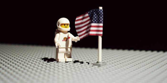 1920x1200 Lego Astronaut Wallpaper 1920x1200 Background Wallpapers Free