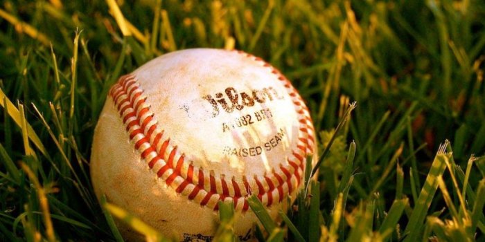 1024x1024 Baseball Closeup iPad Wallpaper | ipadflava.com